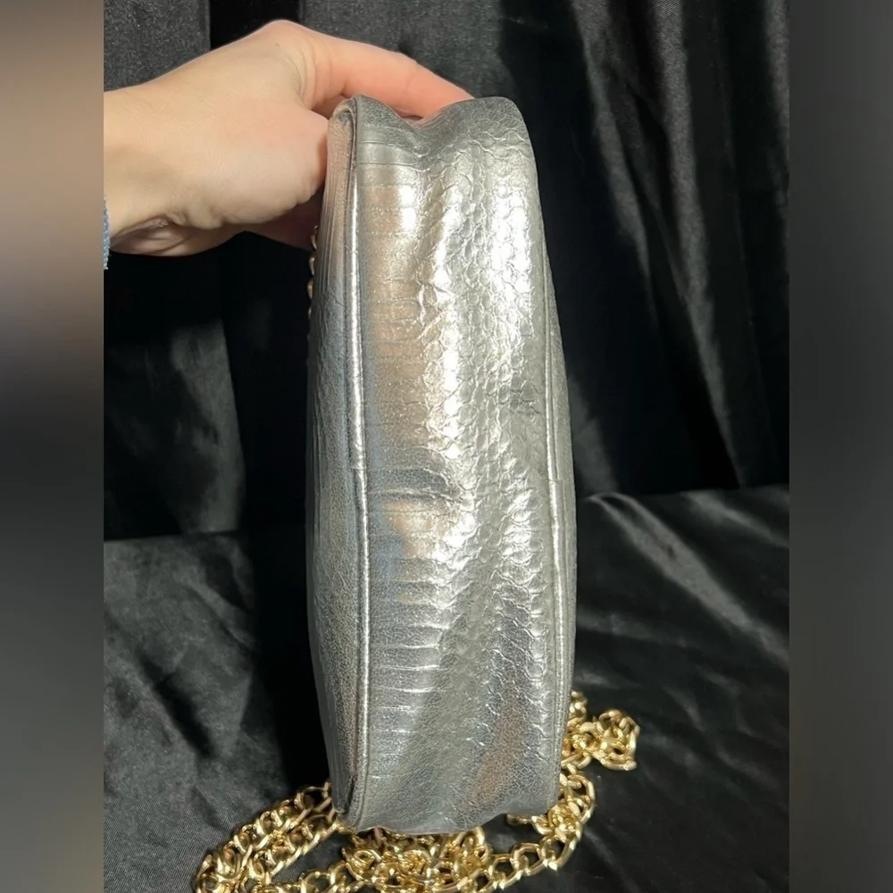 Victorias Secret - Women’s Silver Crossbody Purse